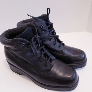 Evan-Picone Women Ankle Boot 8M Black Leather Vicky Lined Combat Hiking Snow